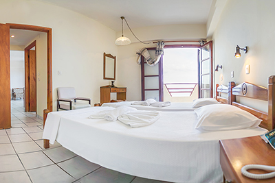 Yiannis Hotel - Ferienwohnungen Arkasa Karpathos